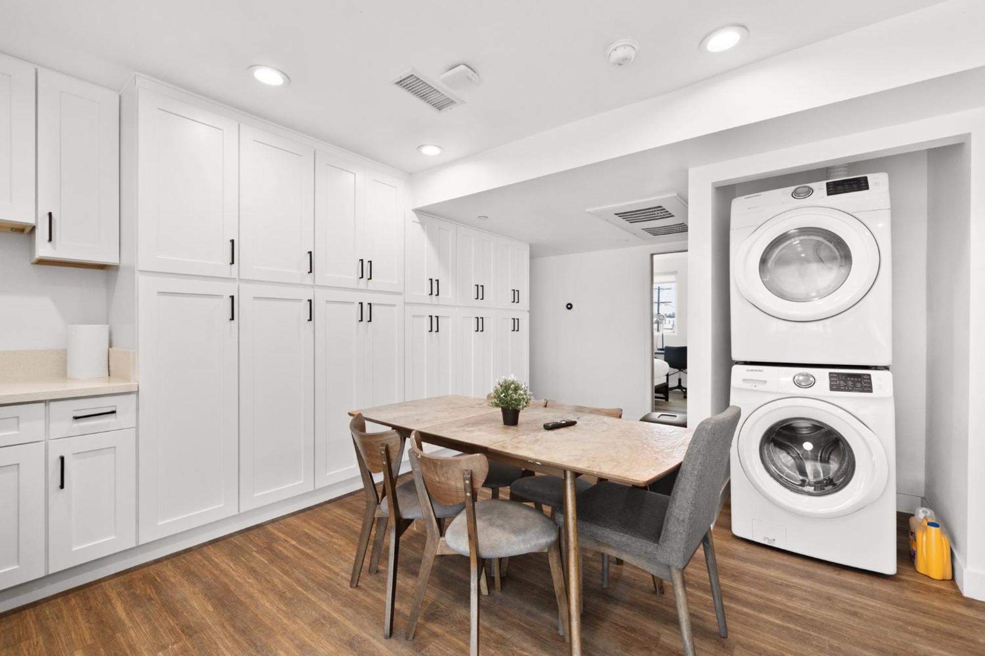 Perfect Location Near Usc, 1Bedroom With Shared Access Los Ángeles Exterior foto